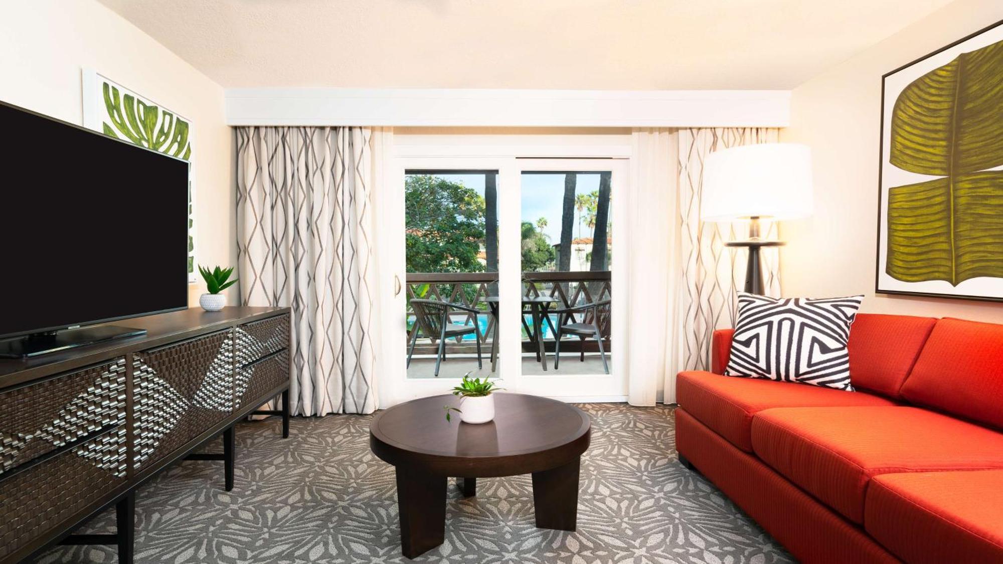 Zachari Dunes On Mandalay Beach, Curio Collection By Hilton Oxnard Exterior foto